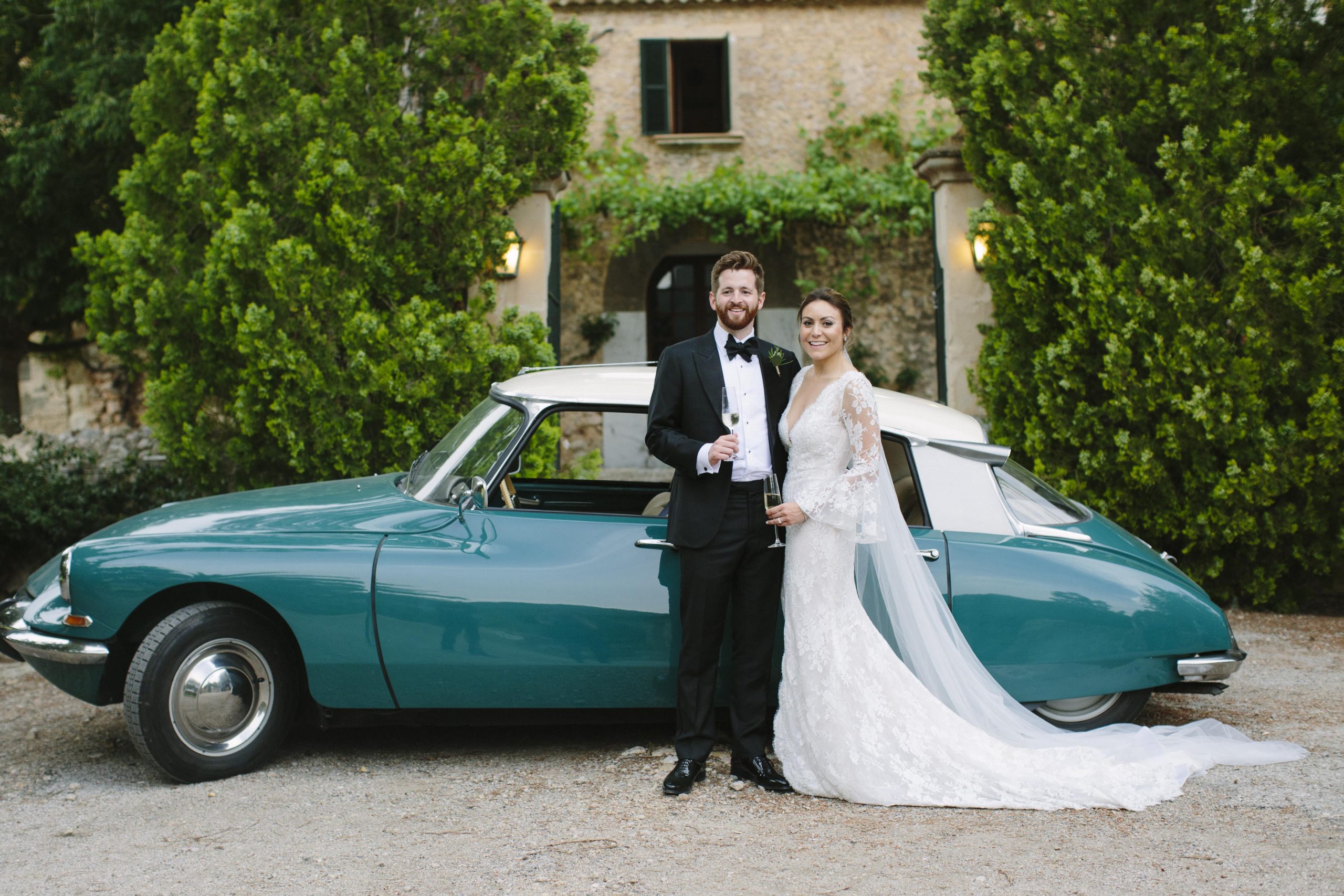 Wedding with a classic car