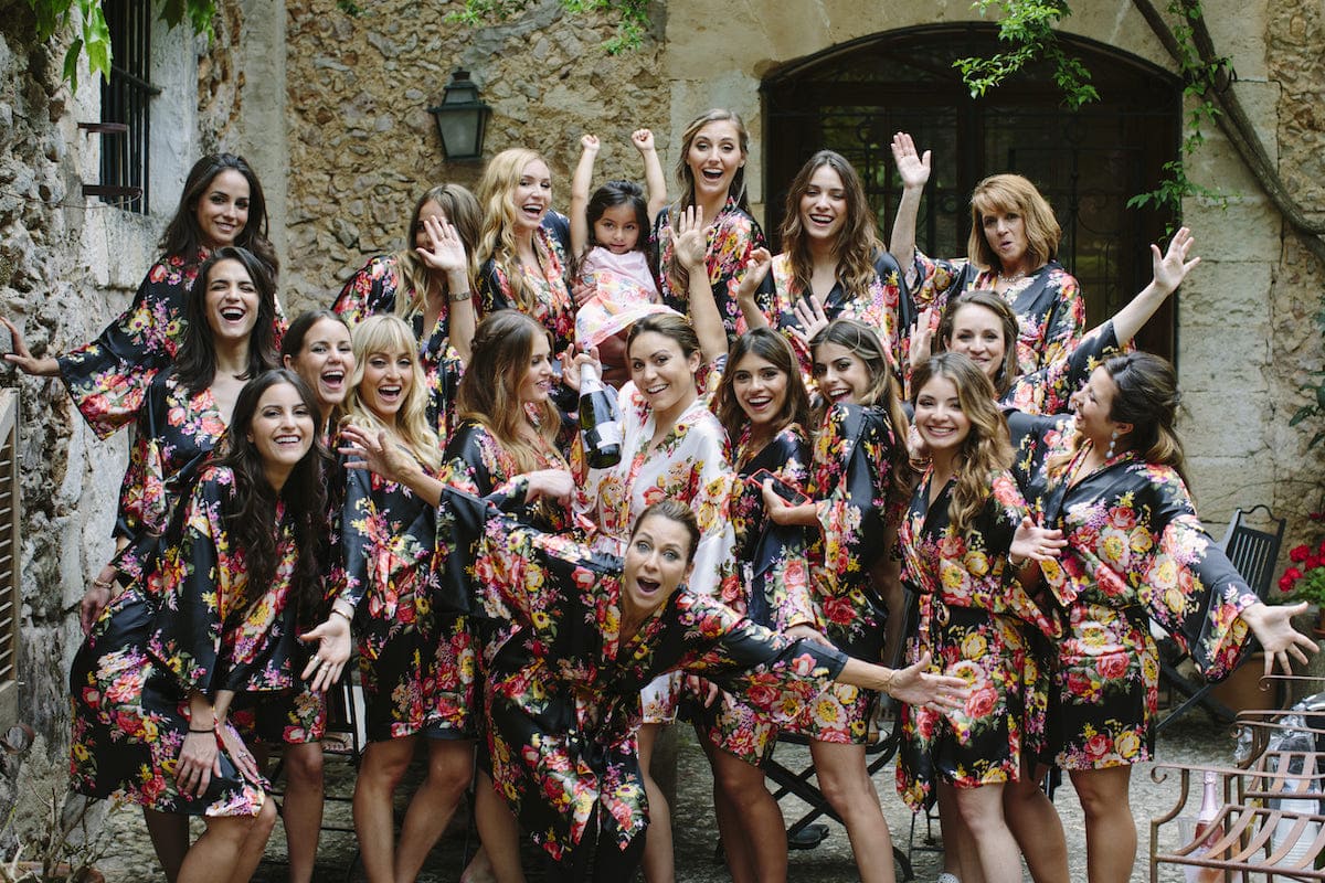 novia y damas de honor en maquillaje y peluquería para boda en Finca es Fangar Mallorca
